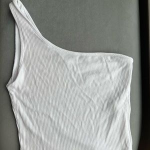 White one shoulder crop top